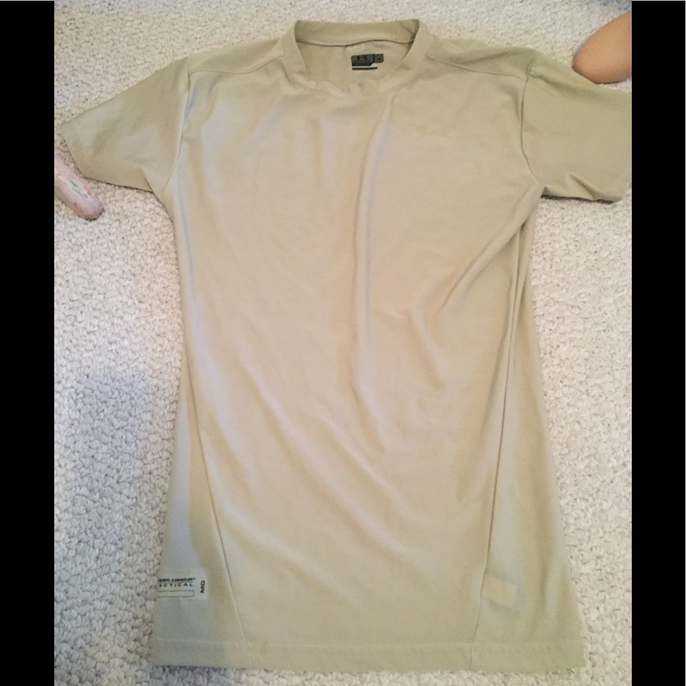 Under Armour women’s M tactical beige S/S